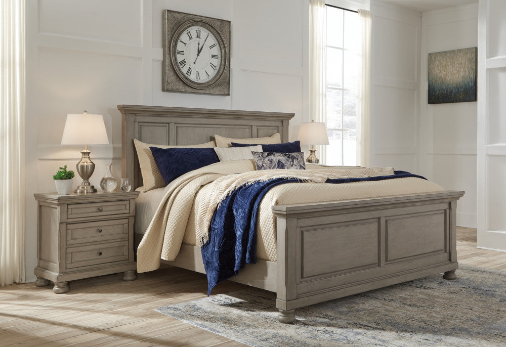 Lettner Panel Bed