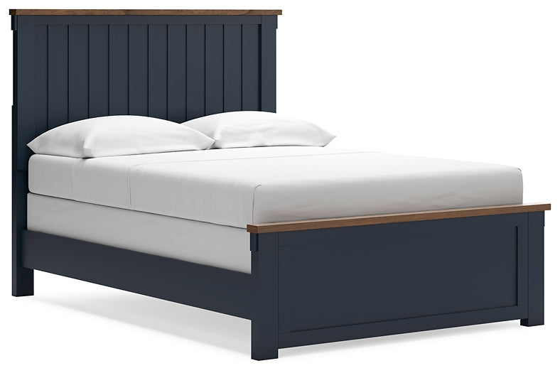 Landocken Full Panel Bed with Mirrored Dresser and Nightstand