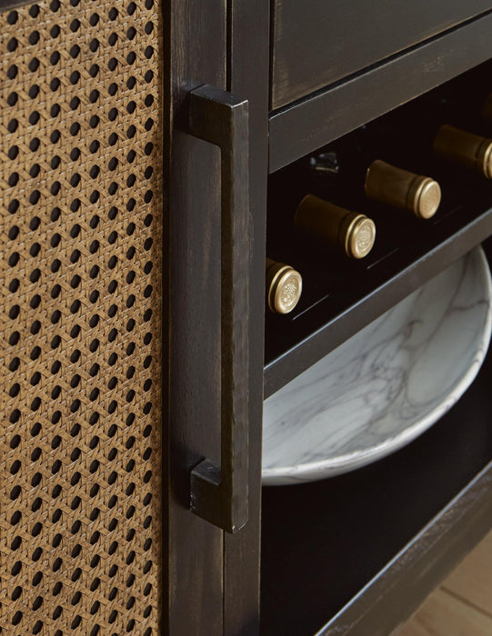 Galliden Dining Room Server
