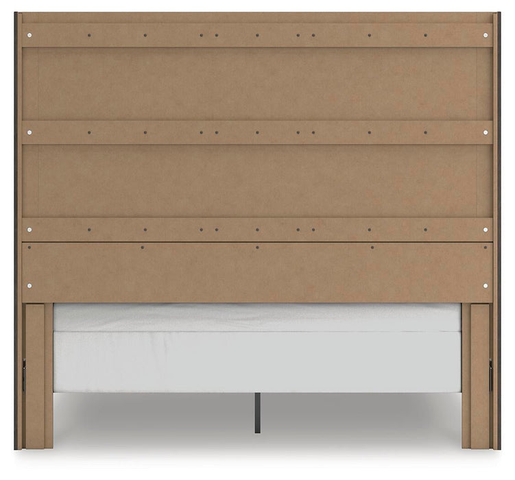 Fraluna King Panel Bed, Dresser, Mirror, Chest and Nightstand