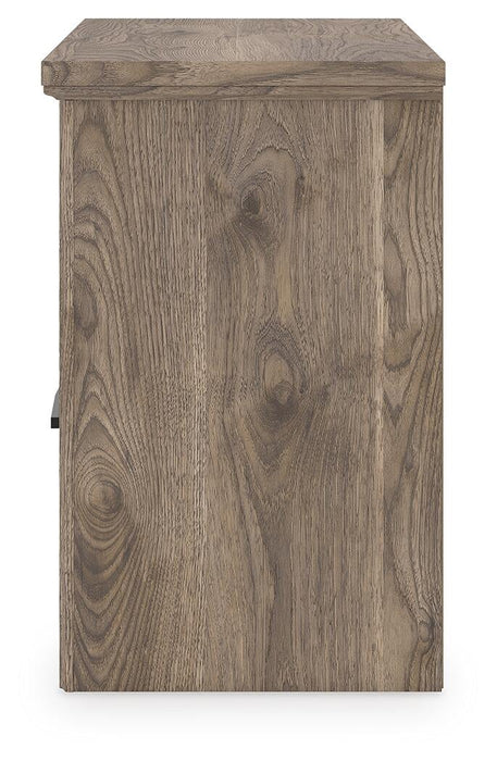 Rusticott King Poster Bed, Dresser, Mirror and Nightstand