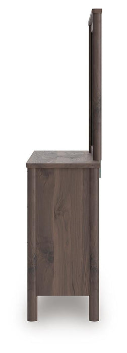 Pamytta Queen Panel Bed, Dresser and Mirror