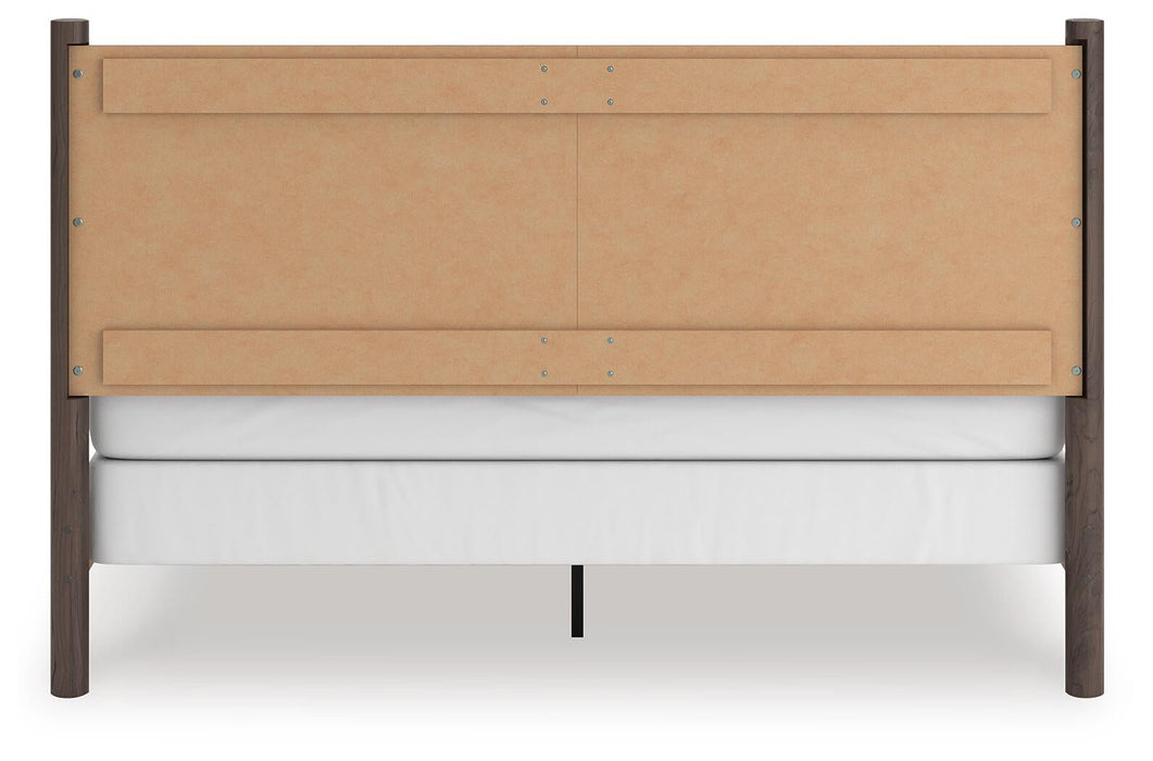 Pamytta King Panel Bed, Dresser, Mirror and Nightstand