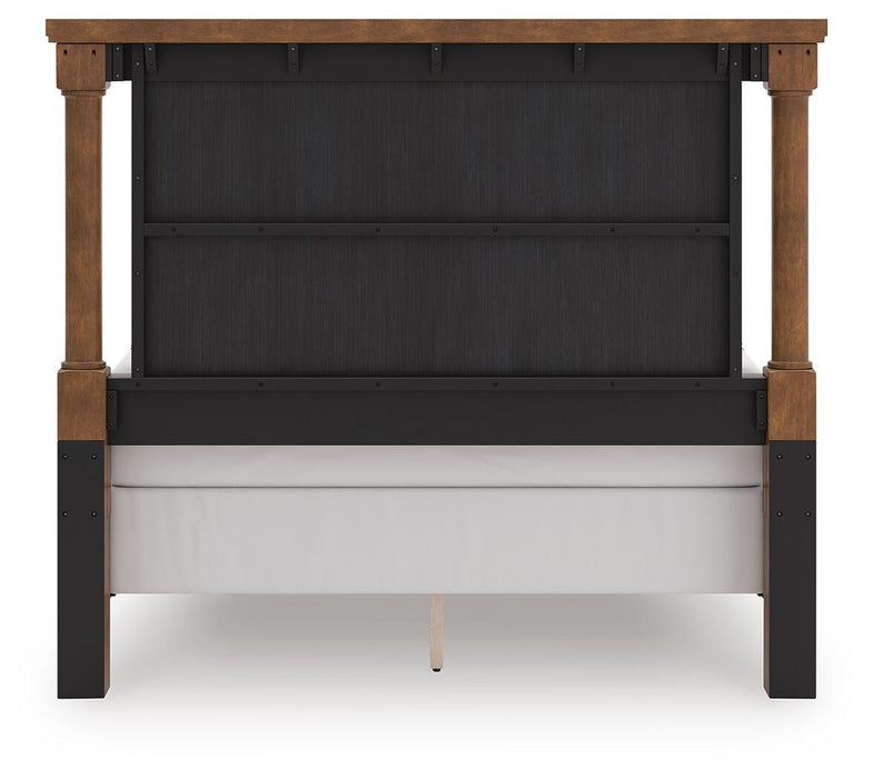 Rowlenstown Queen Poster Bed with Mirrored Dresser and Nightstand