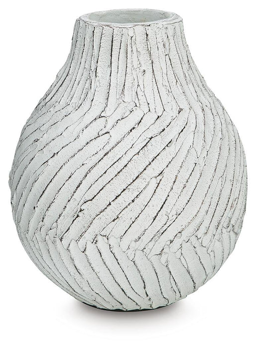 Shelvie Vase