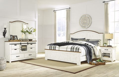 Wystfield Queen Bed, Dresser & Mirror
