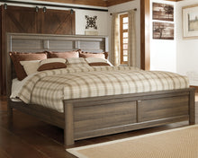 Load image into Gallery viewer, Juararo King Panel Bed with Mirrored Dresser and 2 Nightstands

