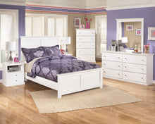 Load image into Gallery viewer, Bostwick Shoals Full Panel Bed with Mirrored Dresser and Chest
