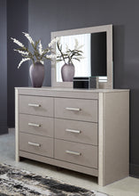Load image into Gallery viewer, Surancha Queen Poster Bed with Mirrored Dresser and 2 Nightstands
