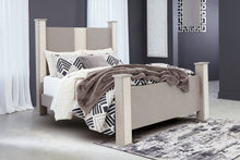 Load image into Gallery viewer, Surancha Queen Poster Bed with Mirrored Dresser and 2 Nightstands
